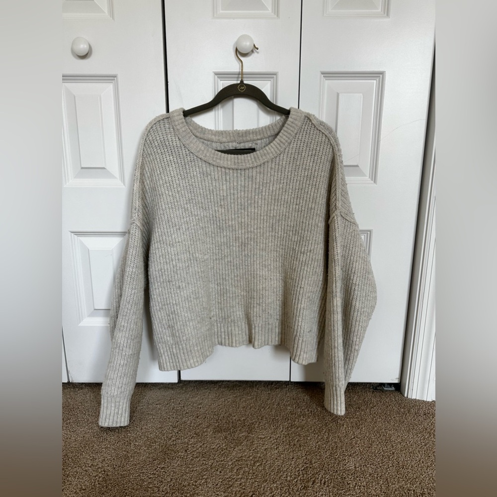 American Eagle Women's Ribbed Cream Sweater Size XL